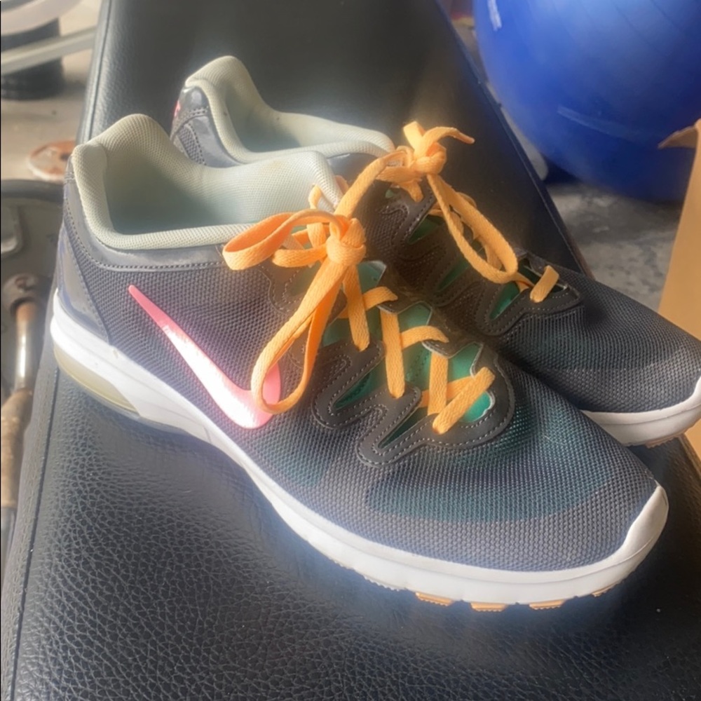 Nike air max